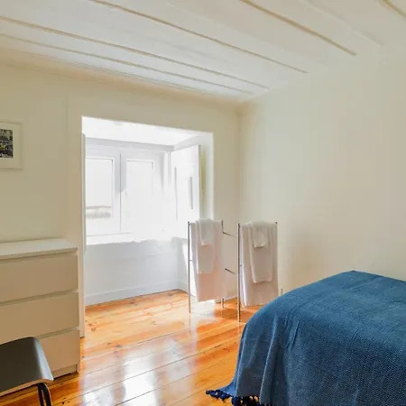 Rua Sao Bento * Lisboa